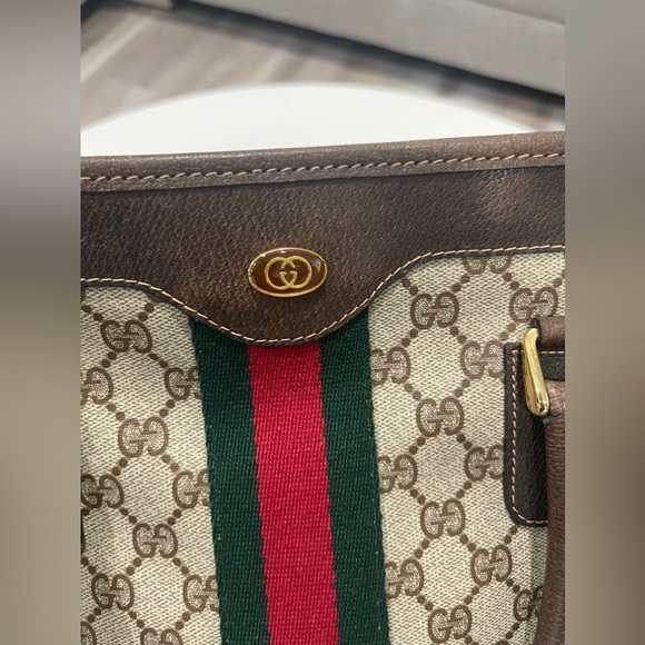 Gucci GG Supreme Monogram Web Tote - Picture 10 of 17